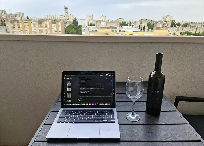 Nomad Διαμέρισμα *